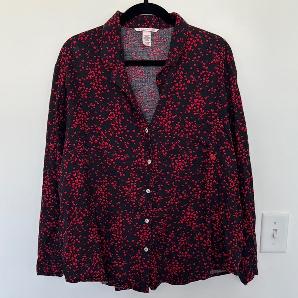 Victoria's Secret Black and Red Hearts Sleep Shirt - Size XXL